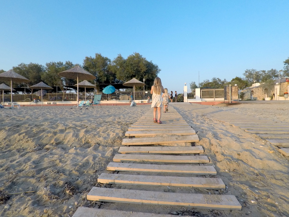 Ouzouni beach Grčija