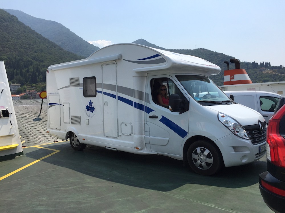 črna gora z avtodomom