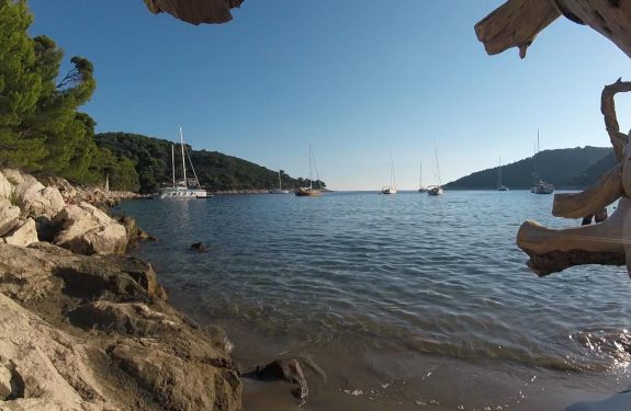 Na plaži Velika Saplunara