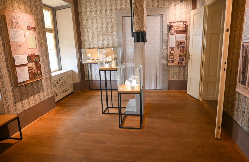 črnomelj bela krajina