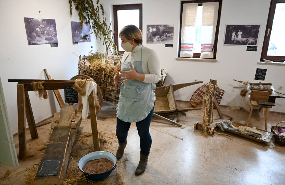 črnomelj bela krajina